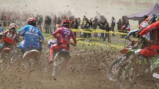 foto zdroj Motocross Holice