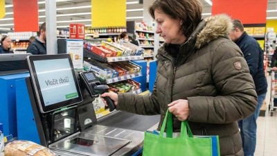 Jak budou otevřen&eacute; obchody na Silvestra a Nov&yacute; rok? Tady je otev&iacute;rac&iacute; doba řetězců i n&aacute;kupn&iacute;ch center