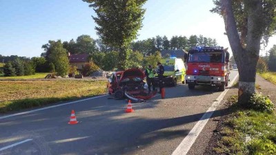 Aktuálně:  Auto vlétlo do stromu na silnici č. 11 v Helvíkovicích na Orlickoústecku, po dobu odstraňování následků nehody bude silnice uzavřena