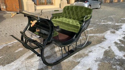 Sodomkovy saně jsou d&iacute;ky muzeu zase jako nov&eacute;