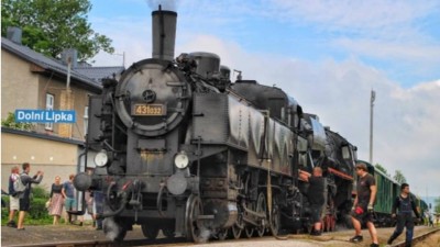 Zažijte mimořádnou jízdu historickým parním vlakem díky v Muzeu starých strojů a řemesel v Žamberku