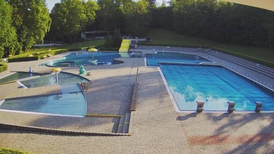 V&iacute;kend slibuje letn&iacute; teploty, kdo bude prvn&iacute; ve vodě? Koupali&scaron;tě Chrudim zahajuje sez&oacute;nu