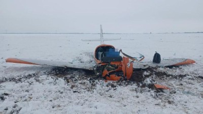 U obce Pěšice na Chrudimsku došlo k pádu malého letadla, pilot nehodu nepřežil